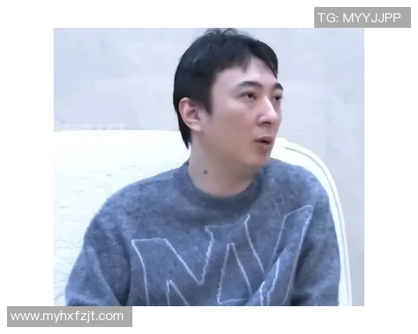 假恋爱背后的真相足球明星如何利用感情炒作形象与人气