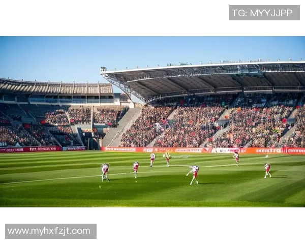 我的足球男友：从绿茵场到心灵深处的爱情故事